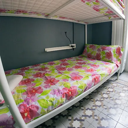 Bed & Breakfast Gold *